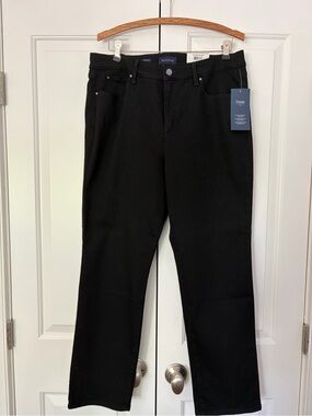 Charter Club women’s  Black Straight-Leg Jeans NWT size 14s